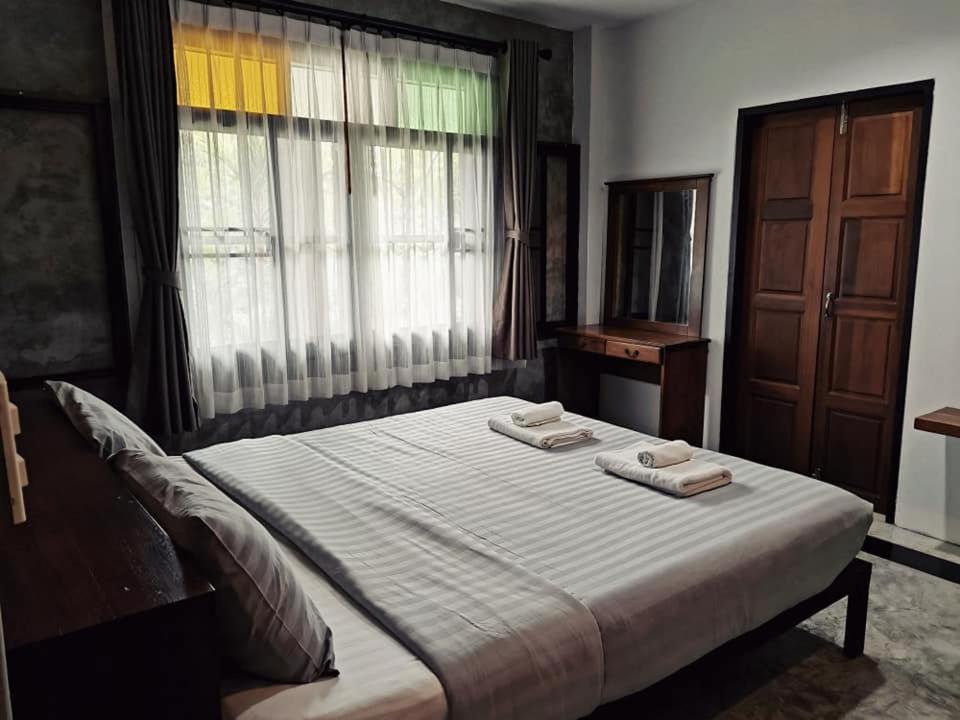 Hotel Baan Nai Suan Bophut Esterno foto