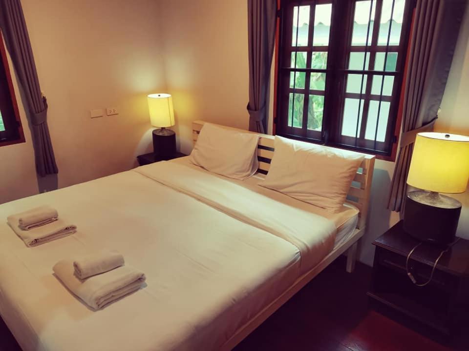 Hotel Baan Nai Suan Bophut Esterno foto