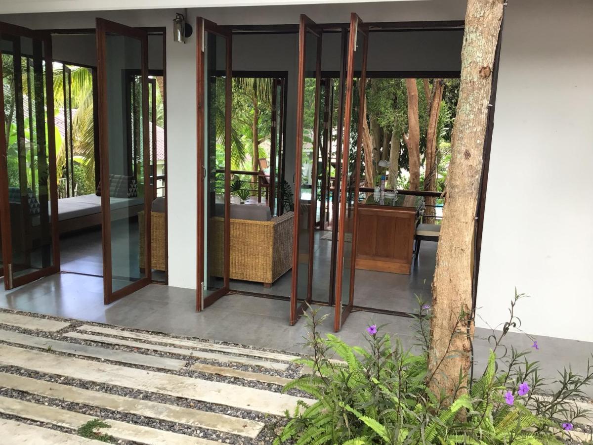 Hotel Baan Nai Suan Bophut Esterno foto