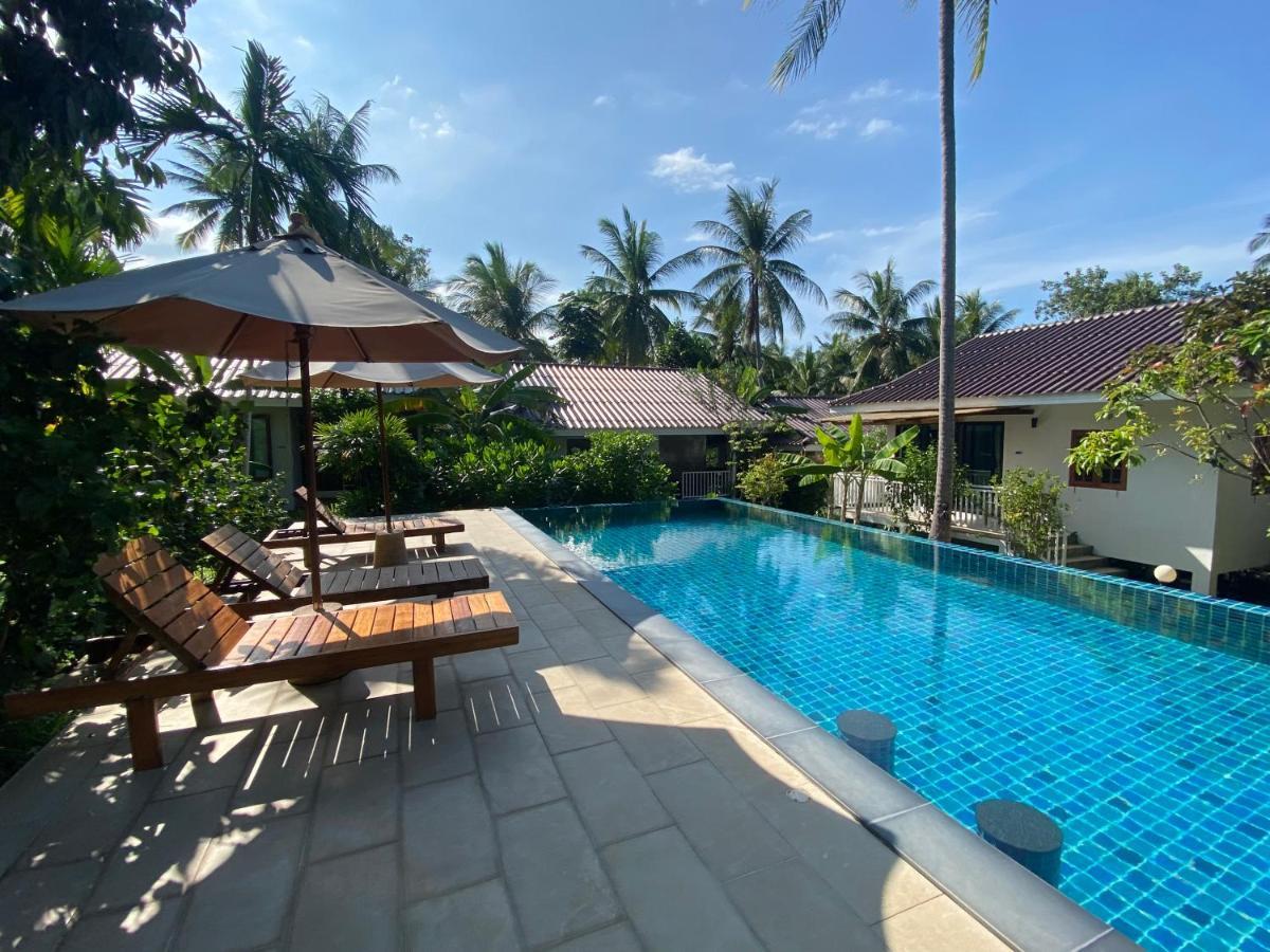 Hotel Baan Nai Suan Bophut Esterno foto