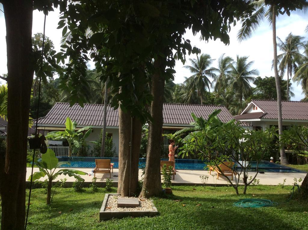 Hotel Baan Nai Suan Bophut Esterno foto